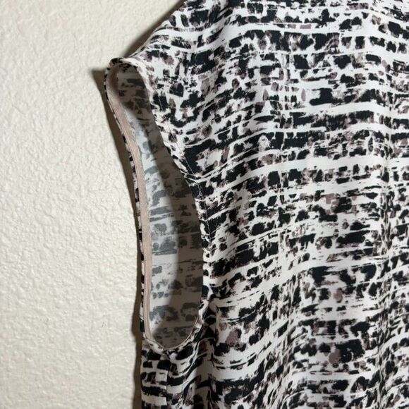 MM Lafleur Blouse Women's XS Printed Lined Short Sleeve Career Shirt Top - Picture 5 of 10